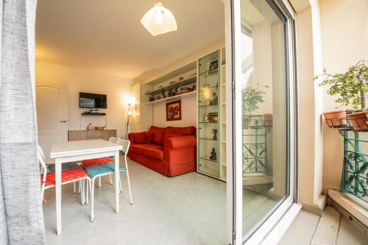 Victoria Appartement مينتون المظهر الخارجي الصورة